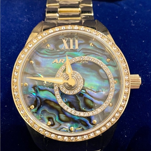 Rare ARAGON Ronda 762 Gold Star Halo Abalone Swarovski Crystals Stainless Steel - Picture 1 of 5